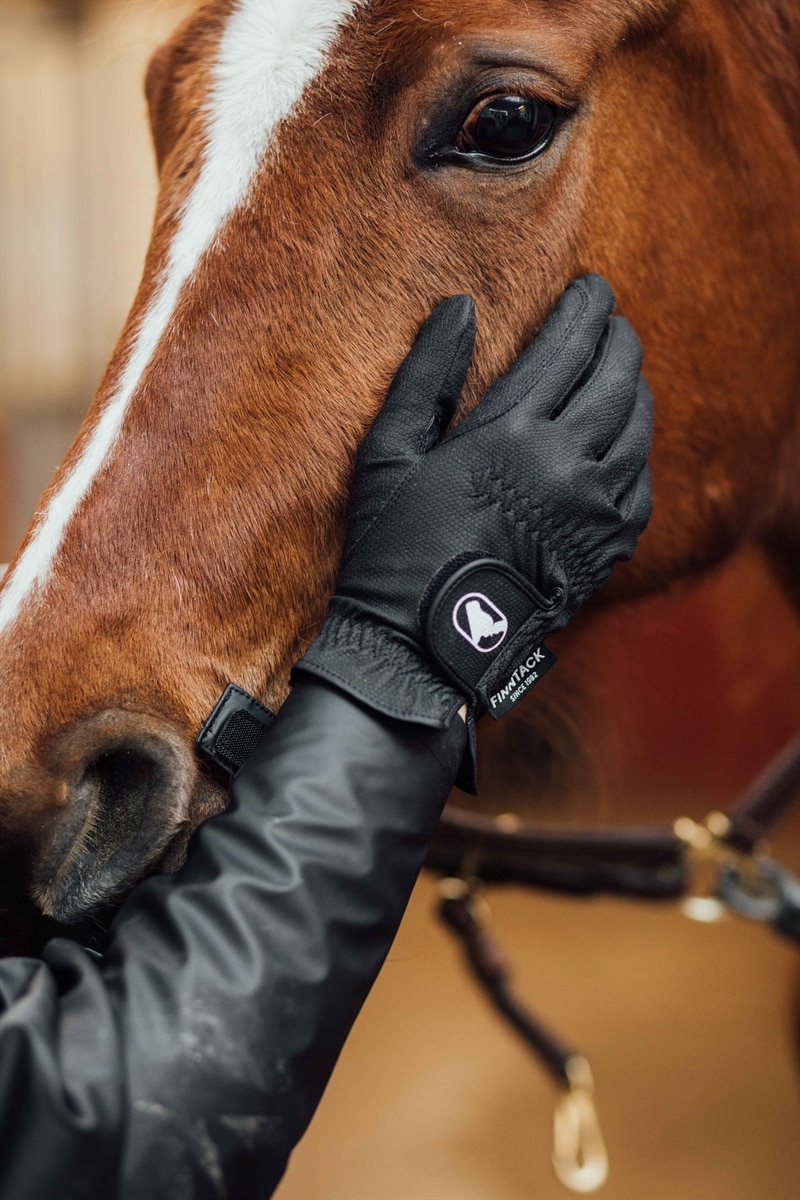Finntack Pro Orlando Synthetic Leather Gloves