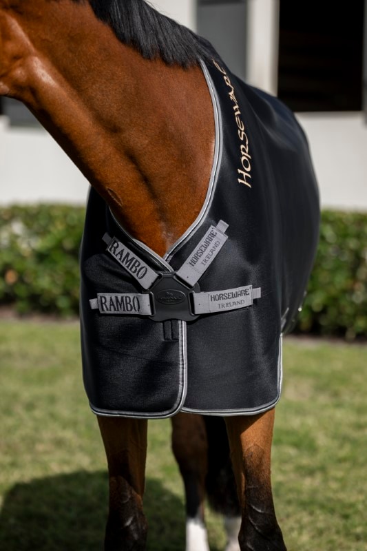 Horseware Rambo Airmax svettedekken med ny frontlukking