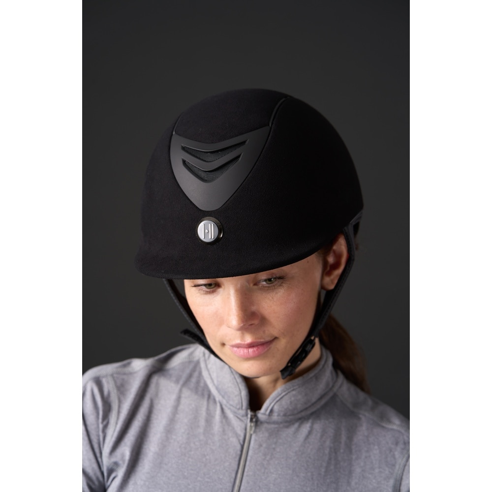 One K Defender Elegant Ridehjelm, Chamude
