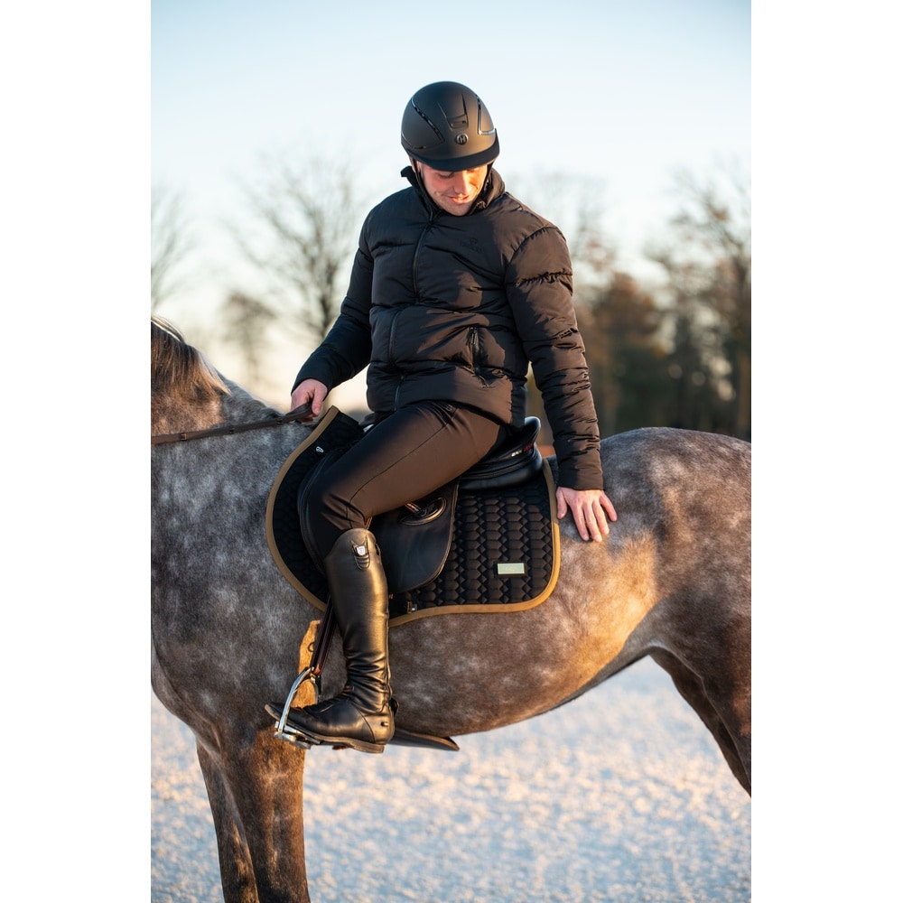 One K Xtreme Ridehjelm, Detalles Brillantes