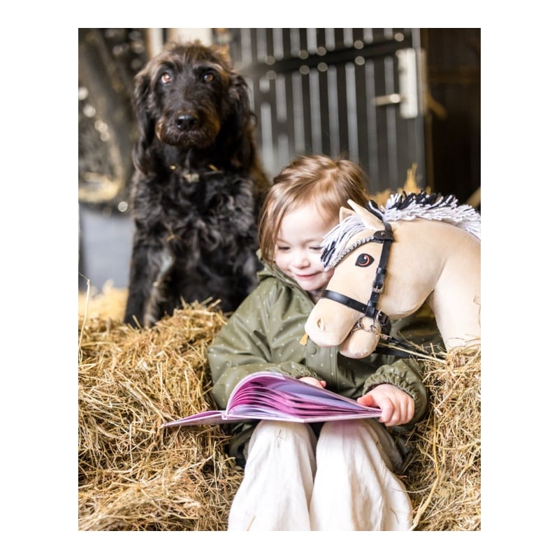 Cabezada para Caballo de Palo, negra con piedras plateadas
